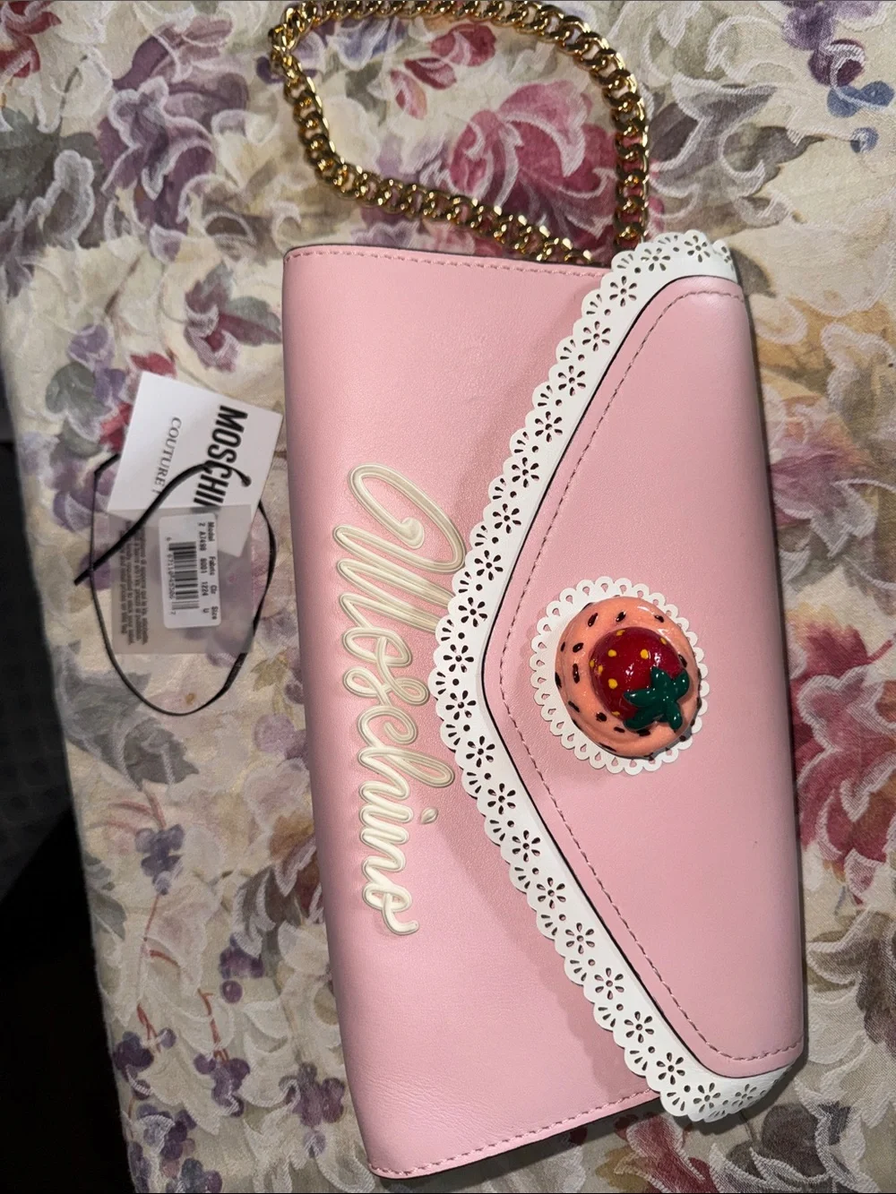 Moschino Cake 🍰 Slice Look 25 Clutch Pink Macaron Strawberry Bakery Bag Purse
